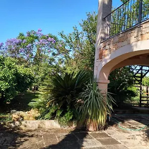 Lujosa Casa Mallorquina Restaurada Ses Salines